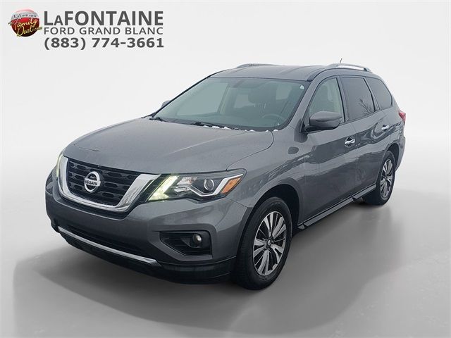 2018 Nissan Pathfinder SV