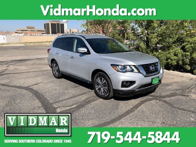 2018 Nissan Pathfinder SV