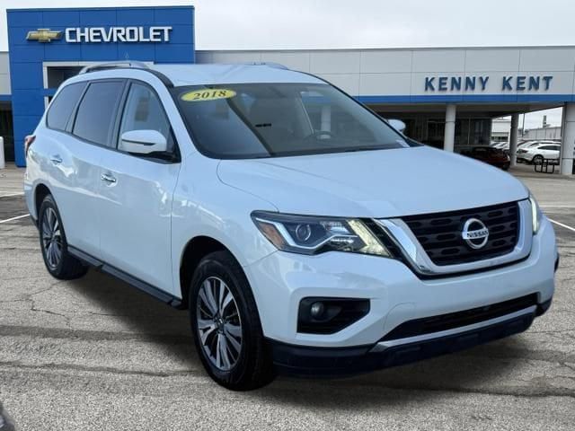 2018 Nissan Pathfinder SV