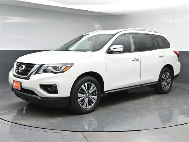 2018 Nissan Pathfinder SV