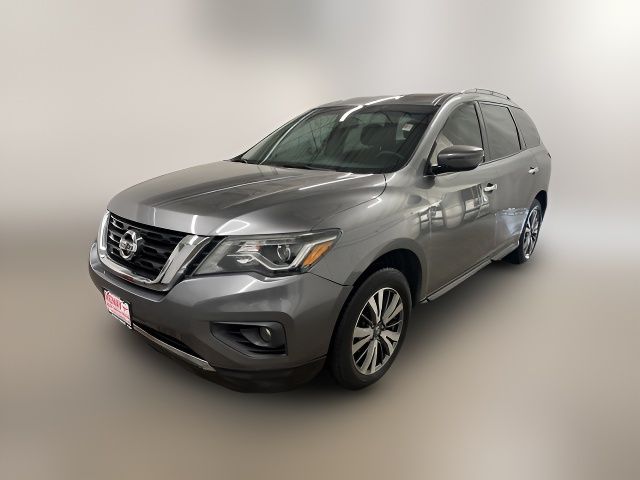 2018 Nissan Pathfinder SV