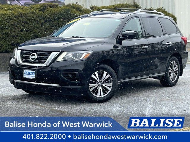 2018 Nissan Pathfinder SV