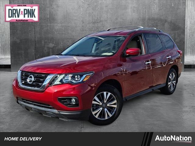 2018 Nissan Pathfinder SV