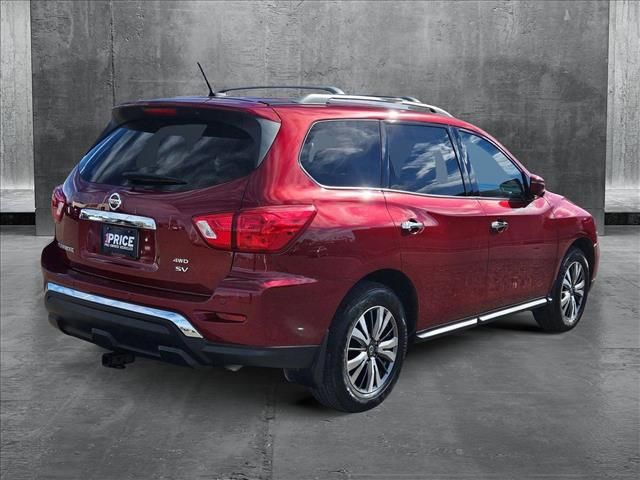 2018 Nissan Pathfinder SV