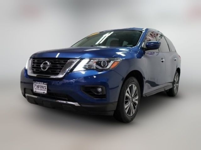 2018 Nissan Pathfinder SV