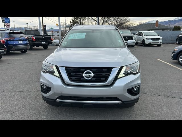 2018 Nissan Pathfinder SV