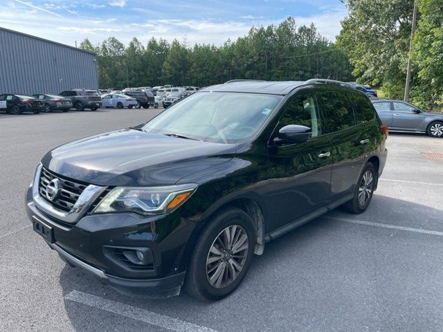 2018 Nissan Pathfinder SV