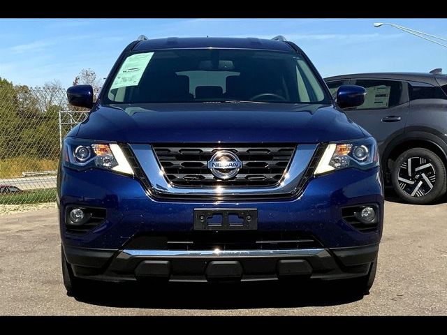 2018 Nissan Pathfinder SV