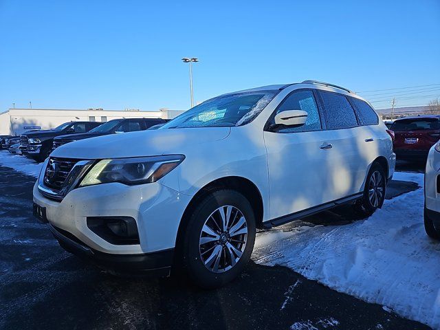 2018 Nissan Pathfinder SV