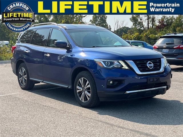 2018 Nissan Pathfinder SV