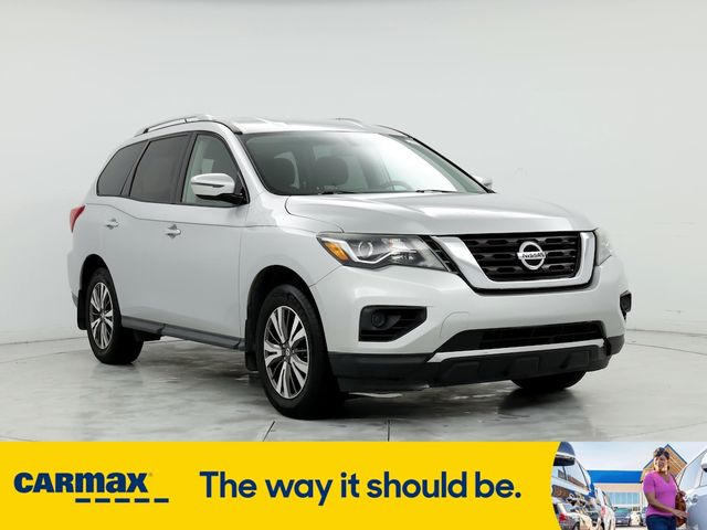 2018 Nissan Pathfinder S