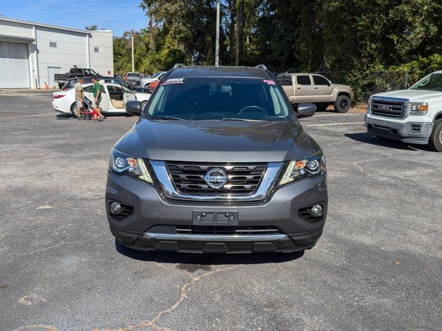 2018 Nissan Pathfinder SV