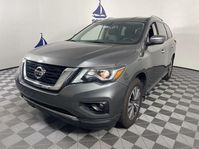 2018 Nissan Pathfinder SV