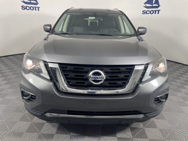 2018 Nissan Pathfinder SV