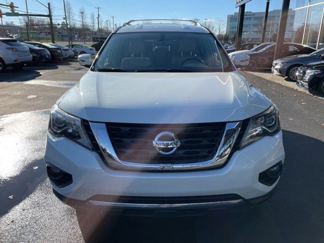 2018 Nissan Pathfinder SV