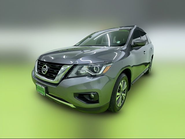 2018 Nissan Pathfinder SV