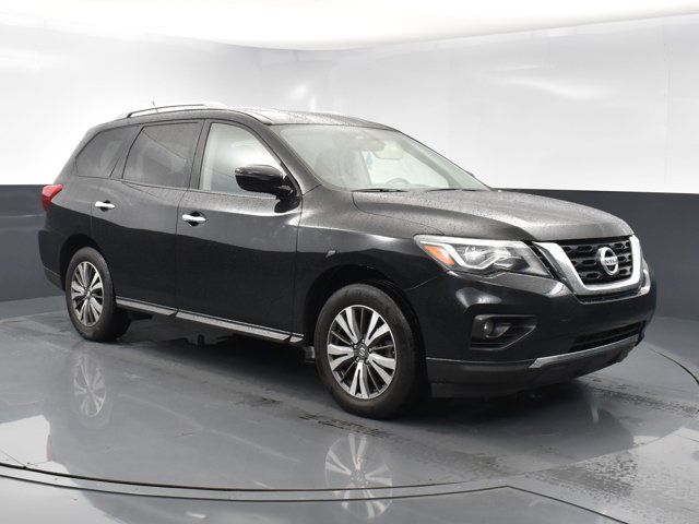 2018 Nissan Pathfinder SV