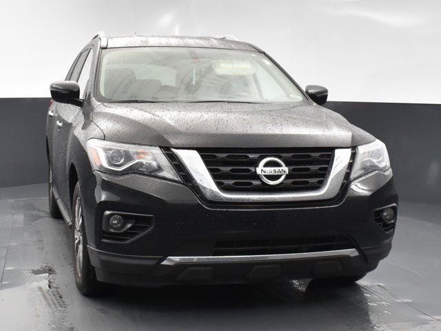 2018 Nissan Pathfinder SV