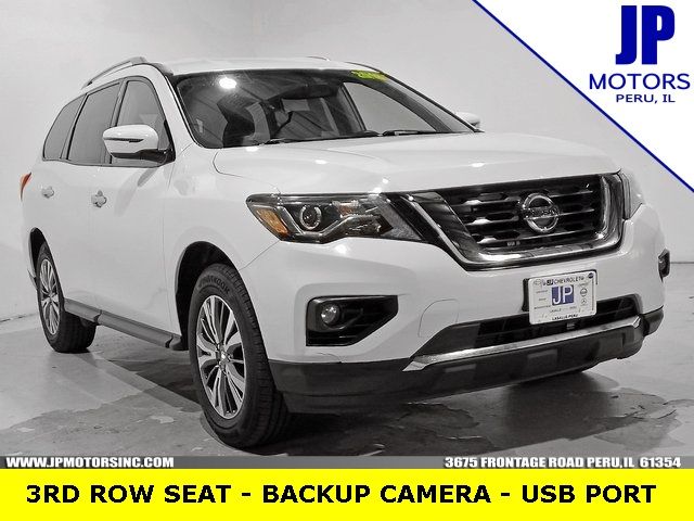 2018 Nissan Pathfinder SV