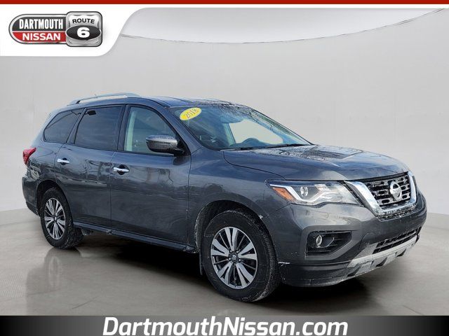 2018 Nissan Pathfinder SV