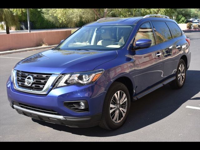 2018 Nissan Pathfinder SV