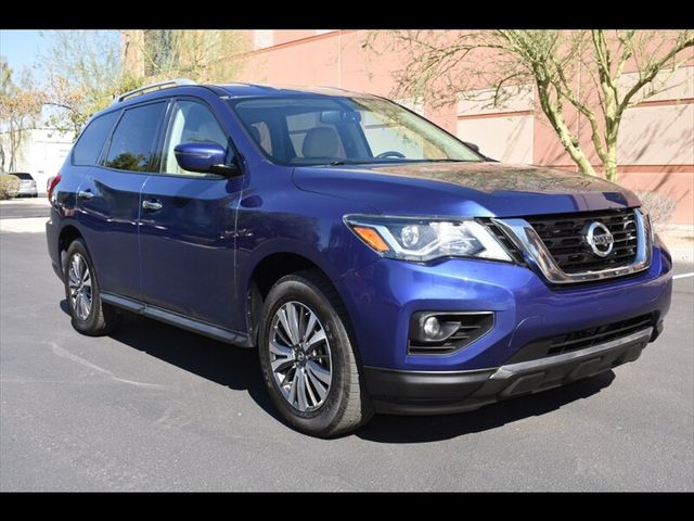 2018 Nissan Pathfinder SV