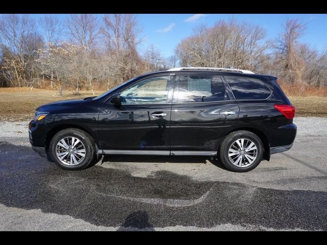 2018 Nissan Pathfinder SV