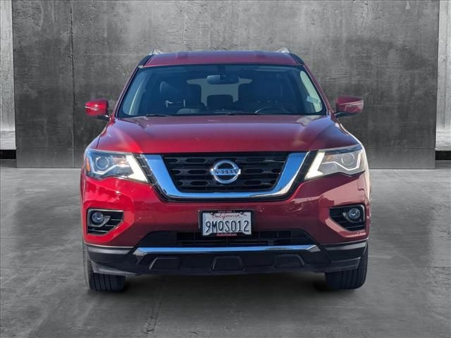 2018 Nissan Pathfinder SV