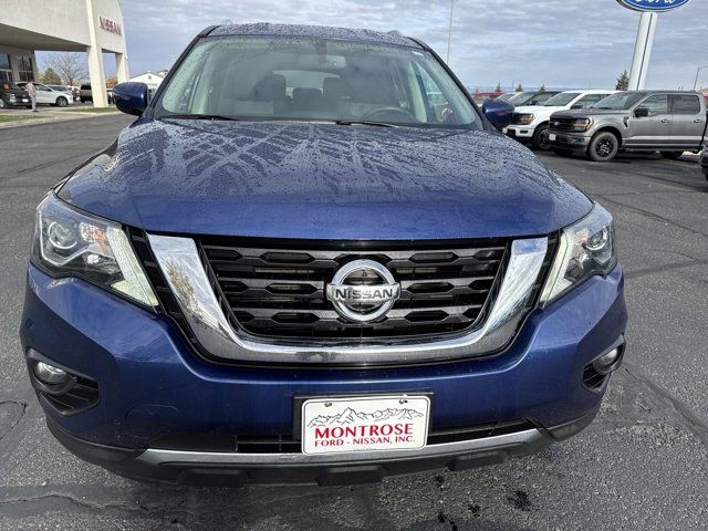 2018 Nissan Pathfinder SV