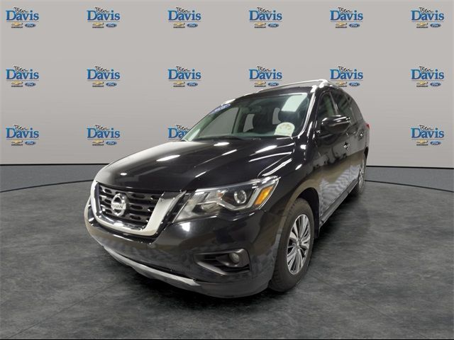 2018 Nissan Pathfinder SV