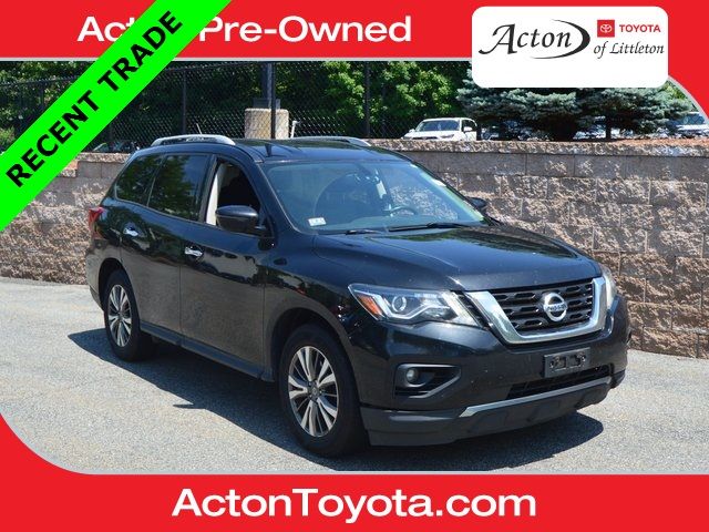 2018 Nissan Pathfinder SV