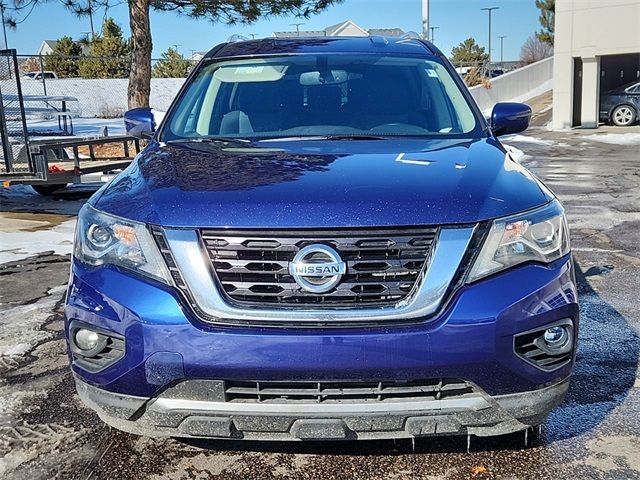 2018 Nissan Pathfinder SV