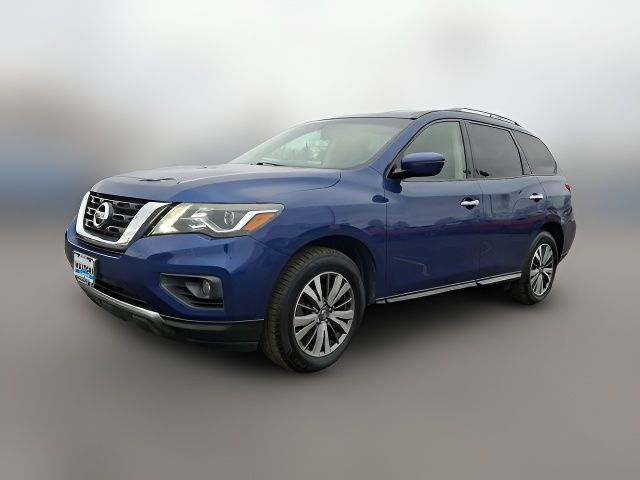 2018 Nissan Pathfinder SV