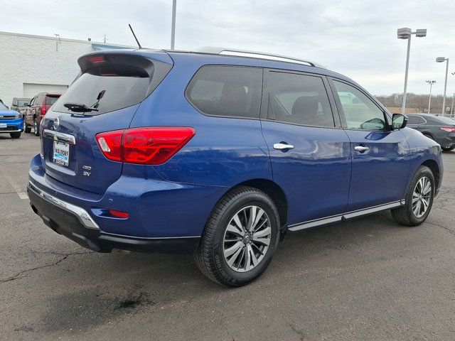 2018 Nissan Pathfinder SV