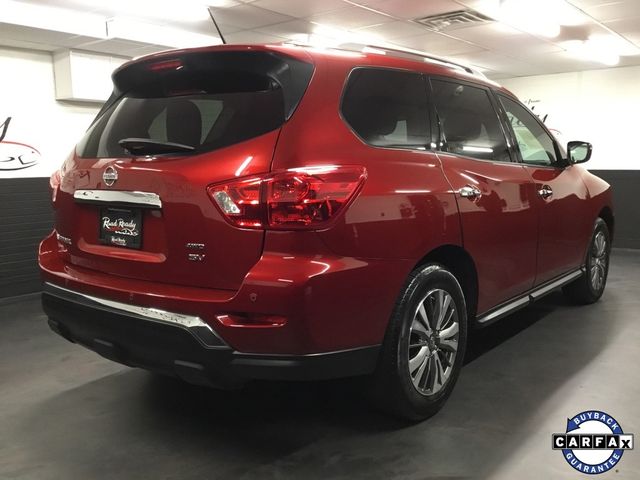 2018 Nissan Pathfinder SV