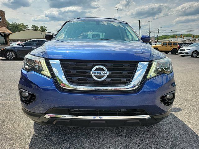 2018 Nissan Pathfinder SV