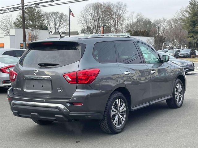 2018 Nissan Pathfinder SV