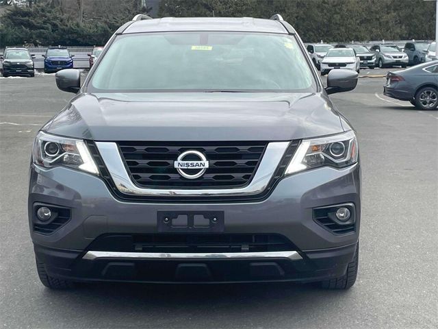 2018 Nissan Pathfinder SV