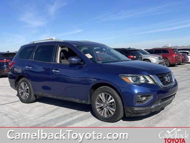 2018 Nissan Pathfinder SV