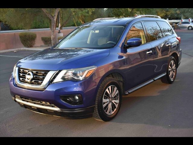 2018 Nissan Pathfinder SV