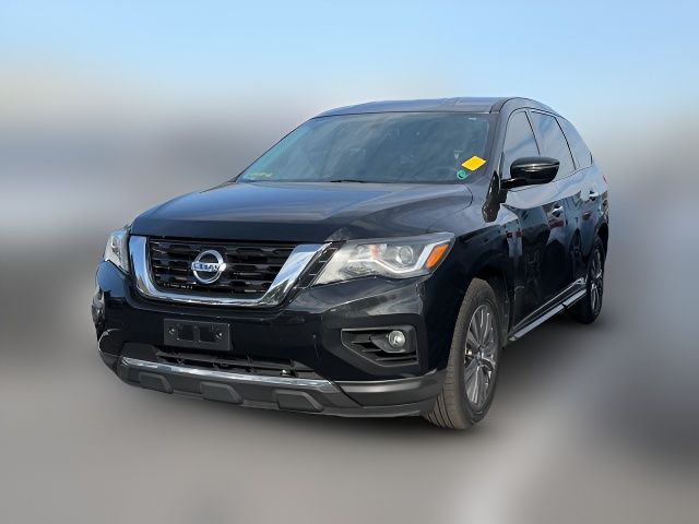 2018 Nissan Pathfinder SV