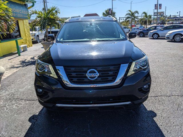 2018 Nissan Pathfinder SV