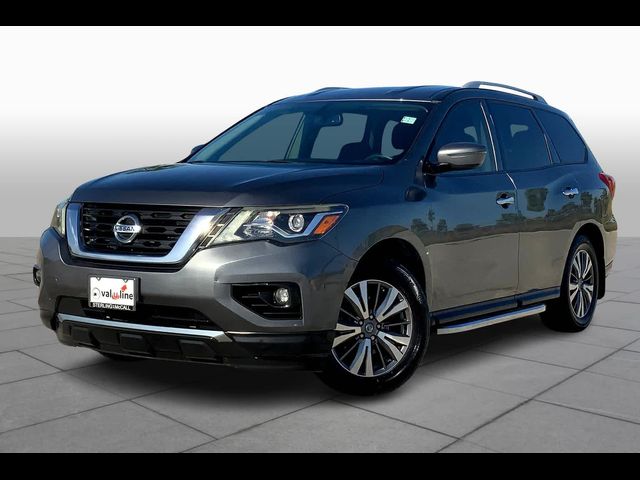 2018 Nissan Pathfinder SV