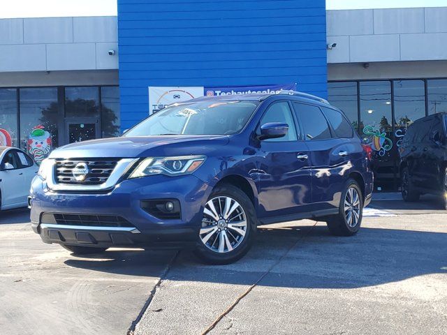 2018 Nissan Pathfinder SV