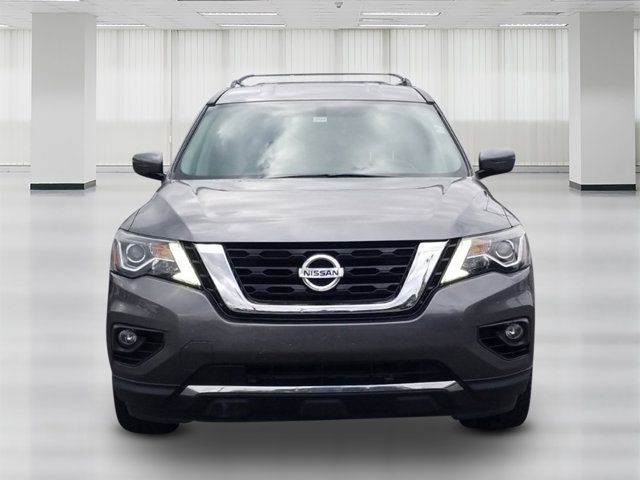 2018 Nissan Pathfinder SV