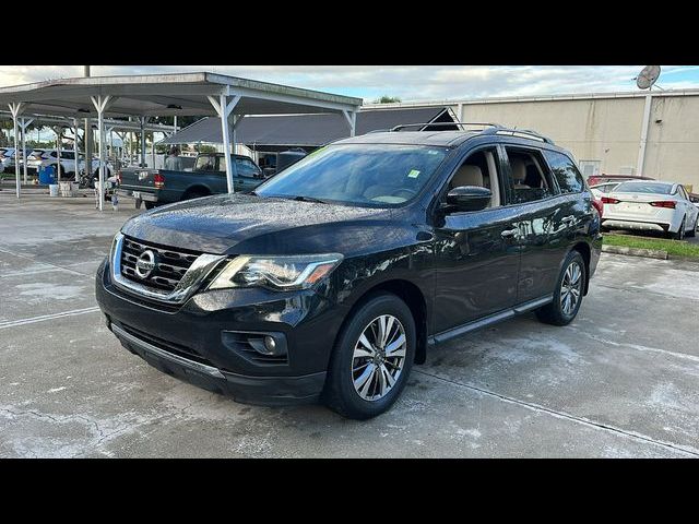 2018 Nissan Pathfinder SV