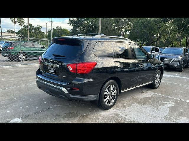 2018 Nissan Pathfinder SV