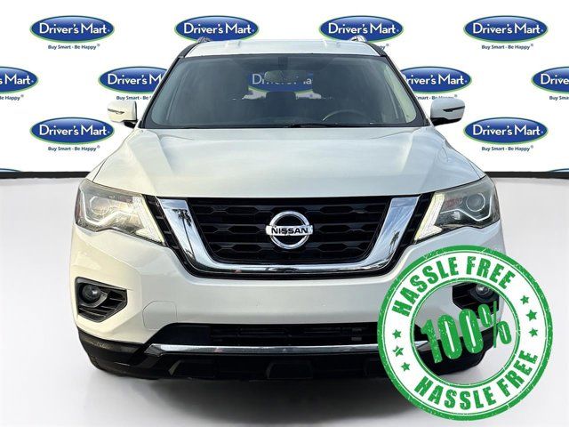 2018 Nissan Pathfinder SV