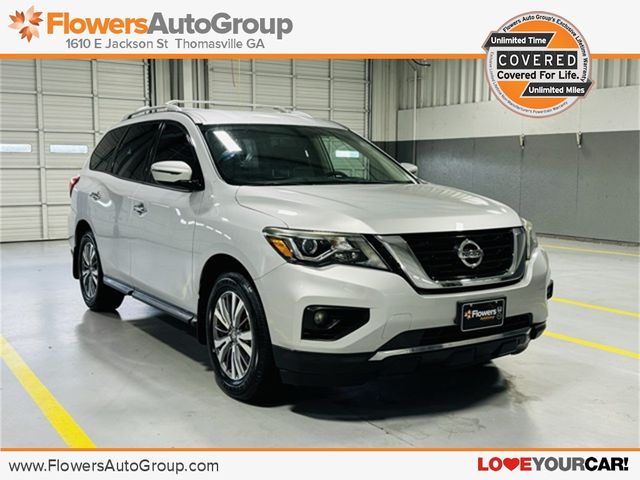 2018 Nissan Pathfinder SV