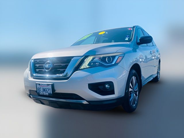 2018 Nissan Pathfinder SV